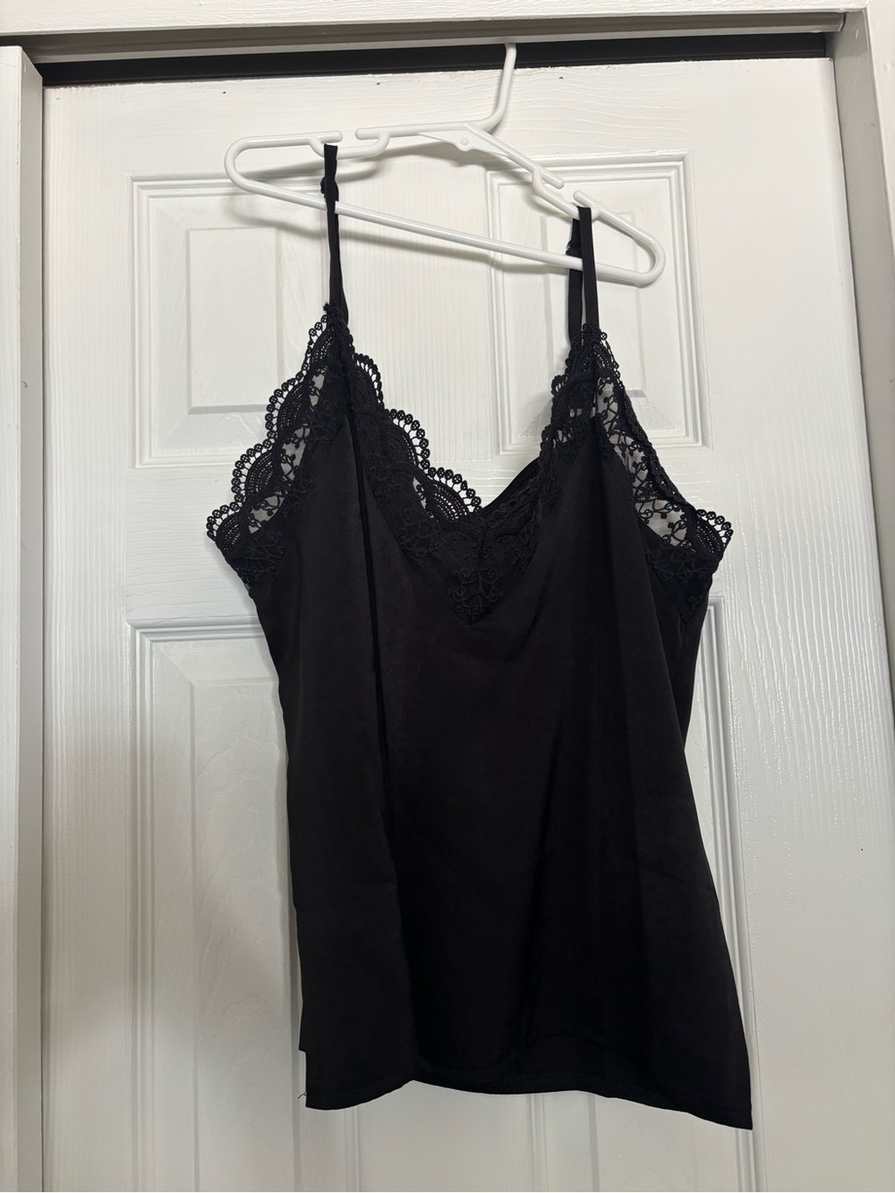 SHEIN Black Lace Trim Satin Cami Tank Top